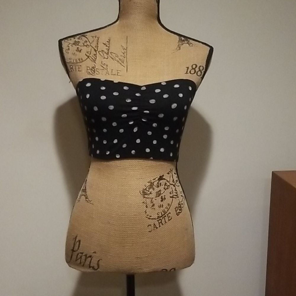 💙 Decree bandeau or crop top w/ polka dots